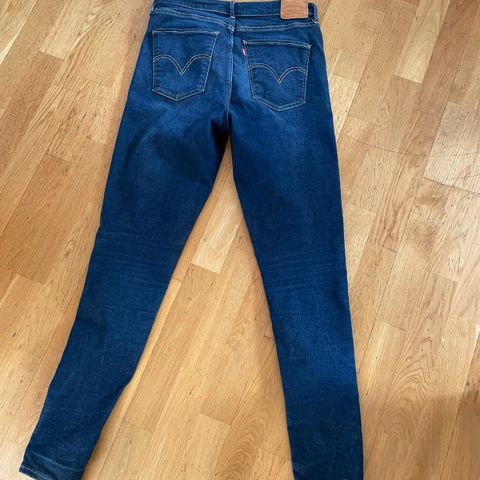 Levis Mile High Super Skinny