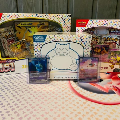 ! Pokemon 151 Bundle ! Sealed/Uåpnet