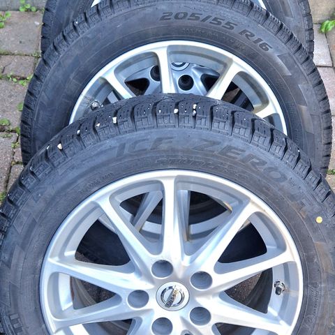 205/55R16 originale Nissan Leaf vinterhjul