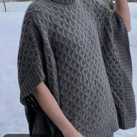 Michael Kors Poncho