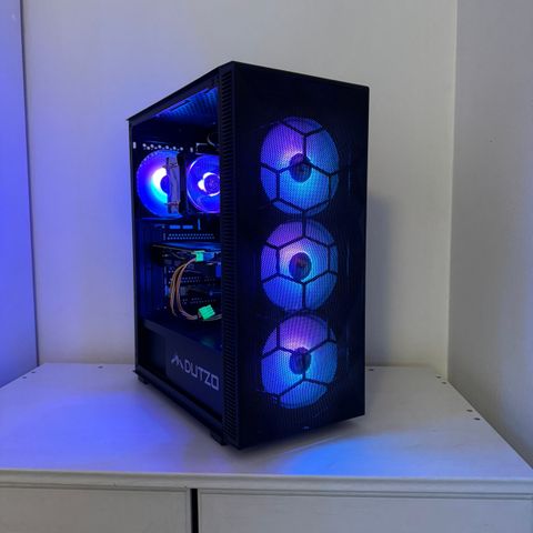 Rå Gaming PC - RTX 2060 | i7-8700 | 16GB | RGB