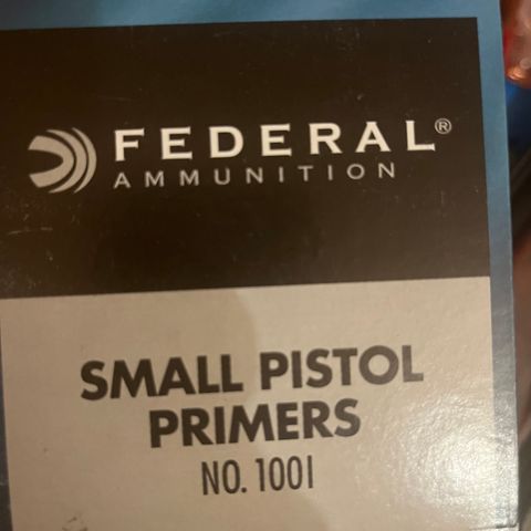 Federal small pistol tennhetter