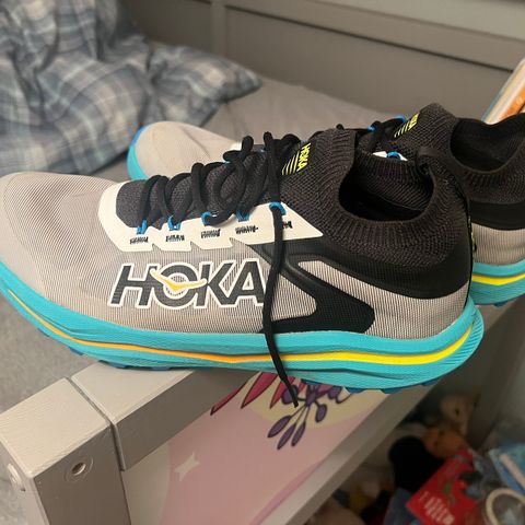 Hoka Zinal 2 str 42