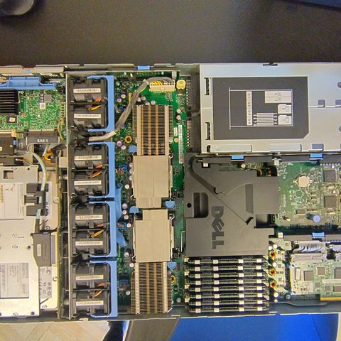 Dell PowerEdge 1950 1U server