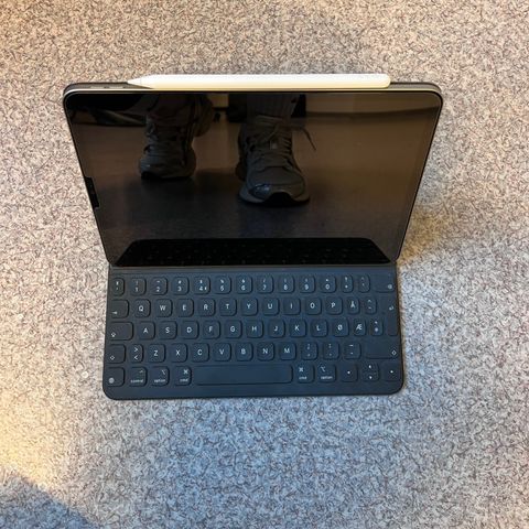 Apple Smart Keyboard folio til iPad Pro 11