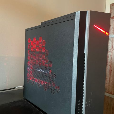 Acer nitro N-50-610 gaming pc