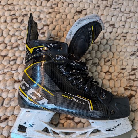 CCM supertacks