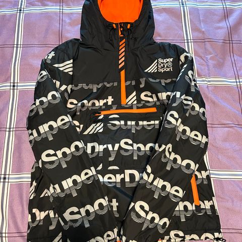 SuperDry Sport herre ski jakke i størrelse M