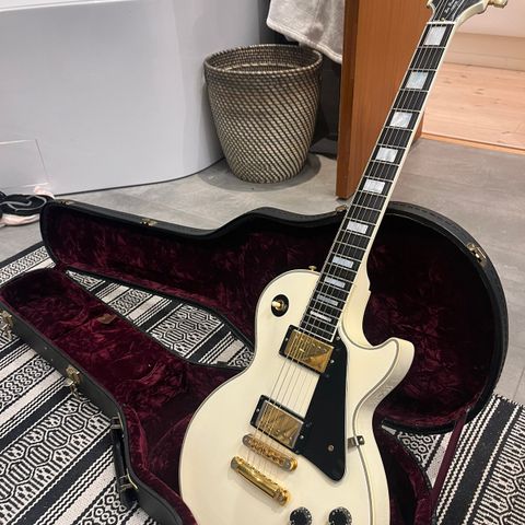 Gibson Les Paul Custom