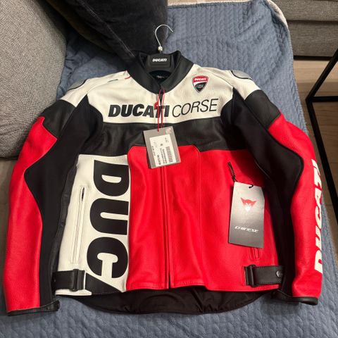 Ny Ducati Dainese skinnjakke str 50