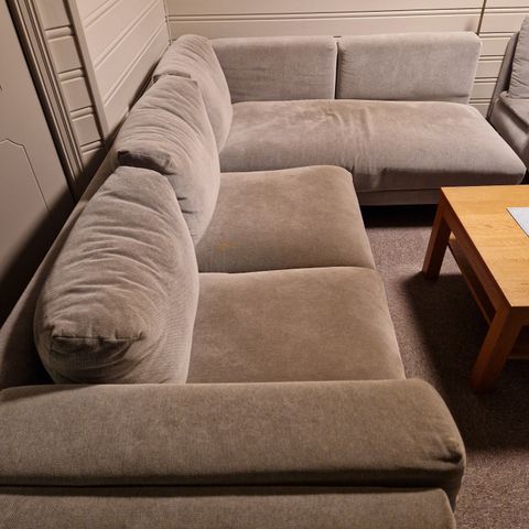 3-sofa m/sjeselong fra IKEA