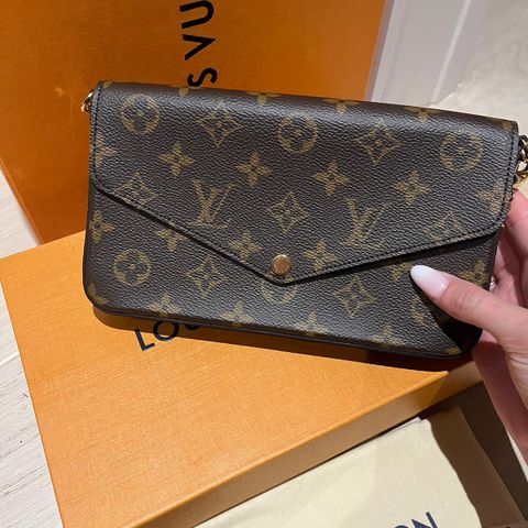 Louis Vuitton Pochette Felicie