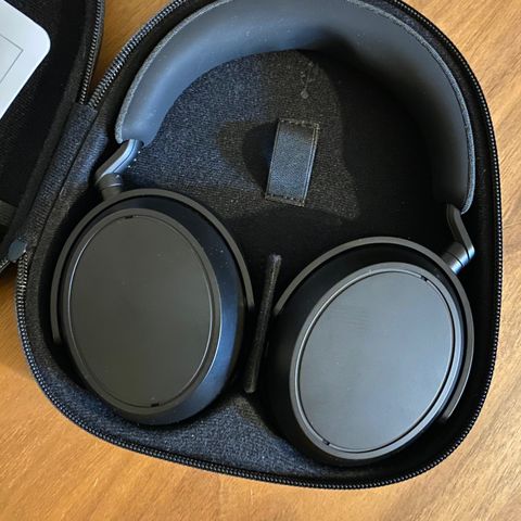 Sennheiser Momentum 4