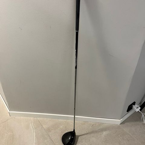 Mizuno ST-X driver black stif skaft