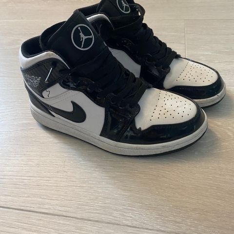 Nike air jorden Mid str. 38