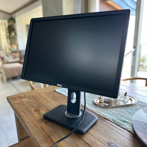 Dell Skjerm / Monitor 22”