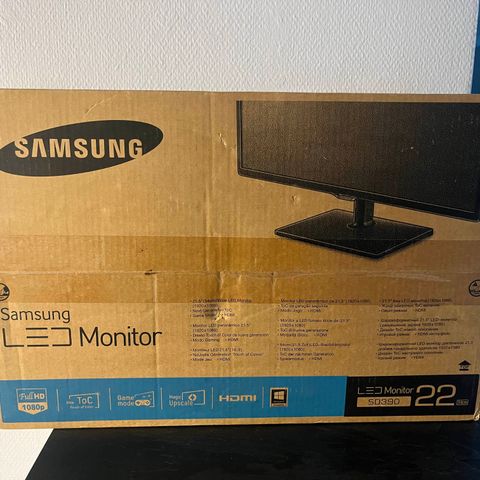 Samsung LED Monitor SD390