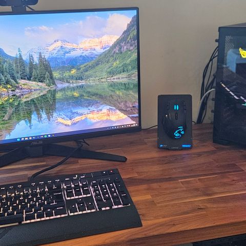 Komplett gaming pc med 4k 144Hz G-sync IPS-skjerm, Nvidia RTX 3080 og AMD 5600x.