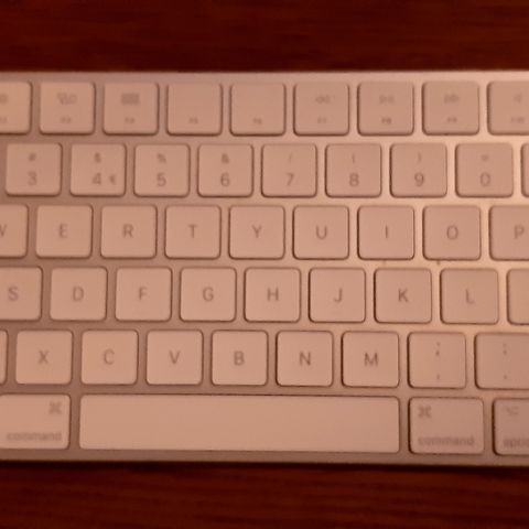 Apple Magic Keyboard