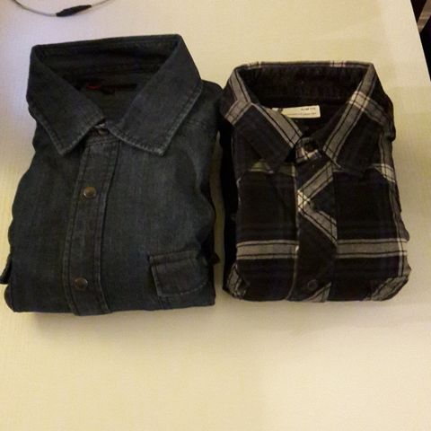 2 stk herreskjorter, denim og flannell