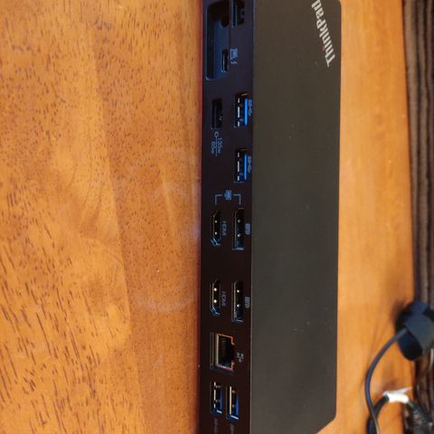 Lenovo ThinkPad Thunderbolt 3 Workstation Dock