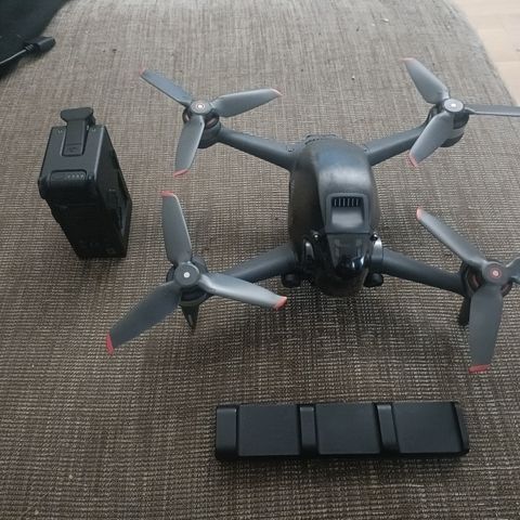 Dji fpv fly more combo