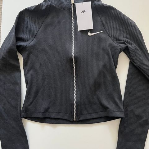 Nike Ribbed Knit Jacket *Ny med tags* Størrelse XS