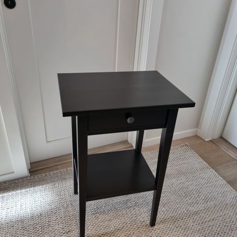 IKEA Hemnes nattbord