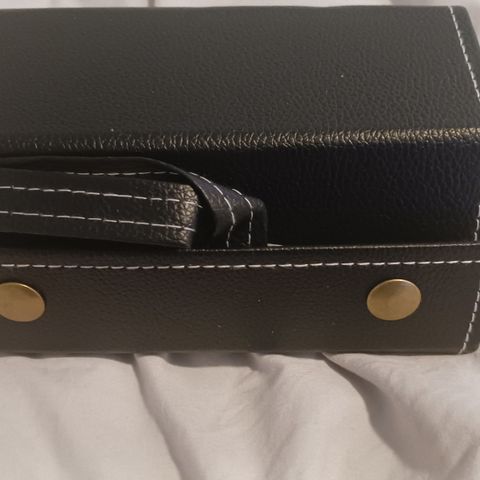 Solbrille etui