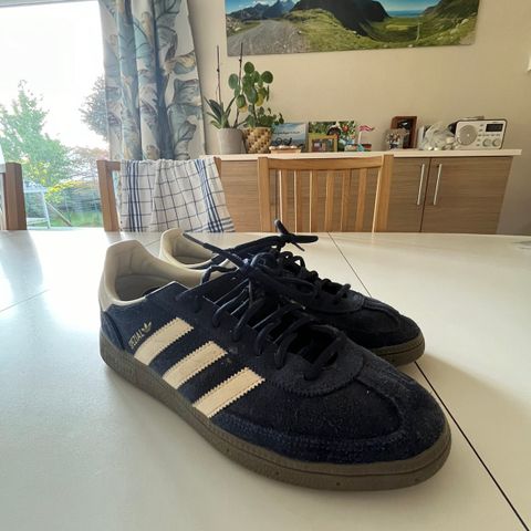 Adidas spezial