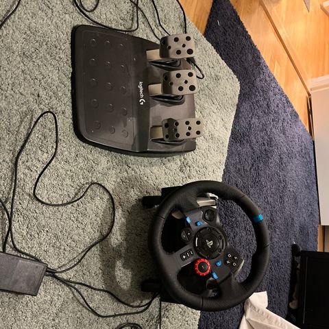 Logitech G29 Ratt og Pedaler til PS4\5