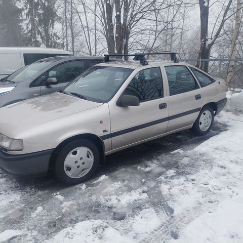 Opel Vectra 2.0 GL, 116 hk, delebil/prosjekt