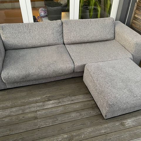 Bolia Sepia 3-seter sofa med puff selges