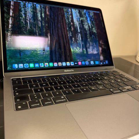 MacBook Pro 13" M1 - 16GB - 500GB