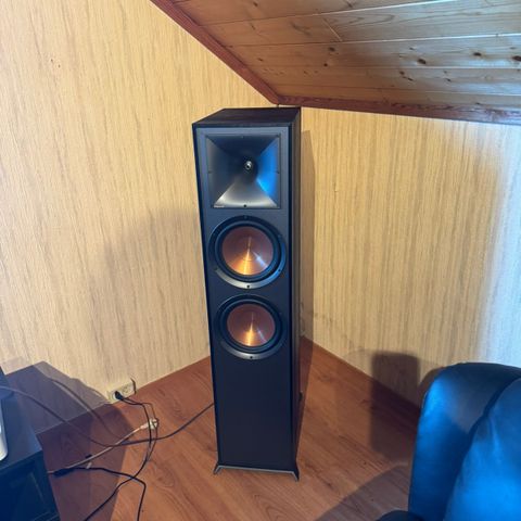 Klipsch R-820f reference selges rimelig