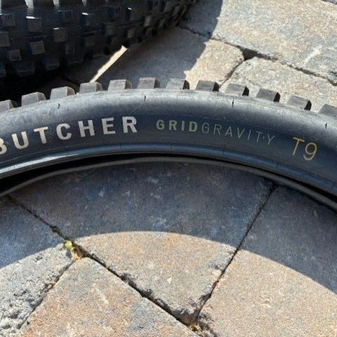 Specialized Butcher Grid Gravity T2 65-584 (27,5x2,6)