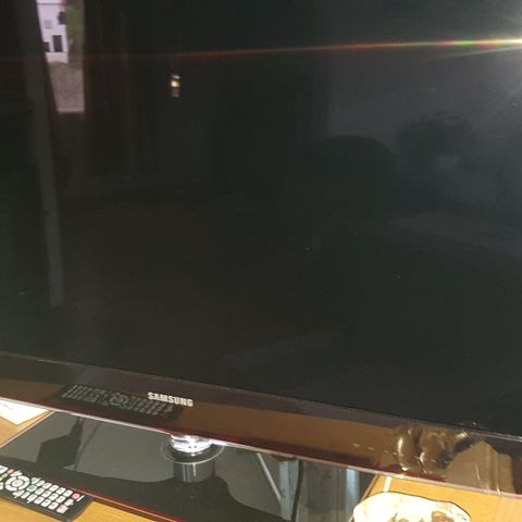 SAMSUNG 40" TV