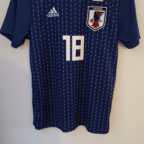 Japan fotballdrakt Okazaki😍