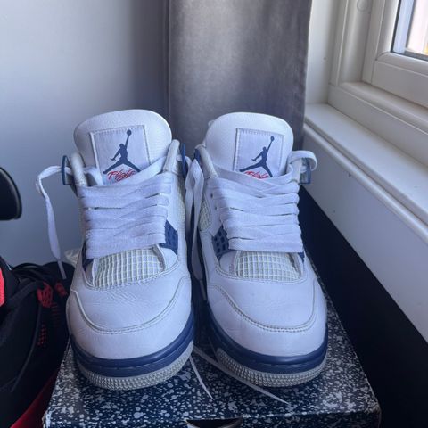 Jordan 4 midnight navy str 42