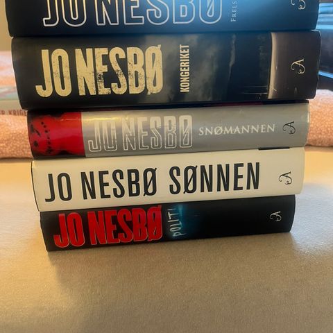 Bøker av Jo Nesbø