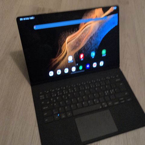 Tab s8 ultra med keyboard case