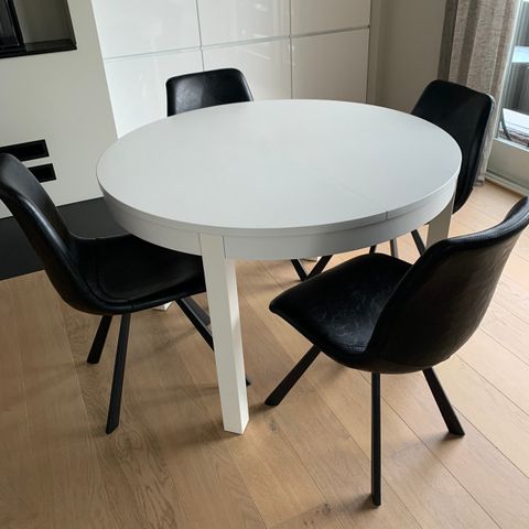 Ikea Bjursta rundt spisebord og 6 Alpha stoler