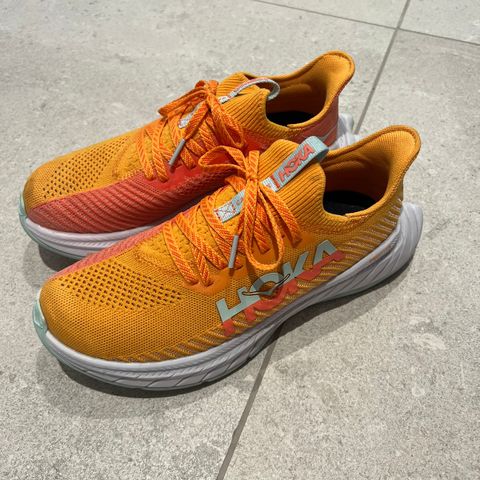 Hoka Carbon x3 dame