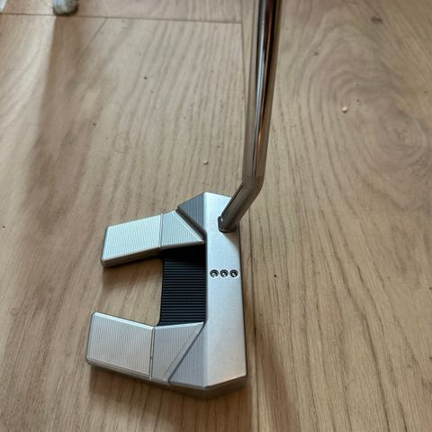 Scotty Cameron Phantom 5.5