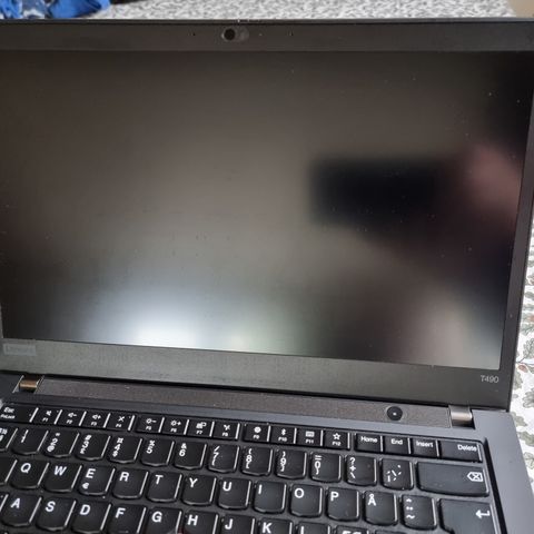 Lenovo Thinkpad T490 selges billig!