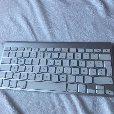 Apple keyboard