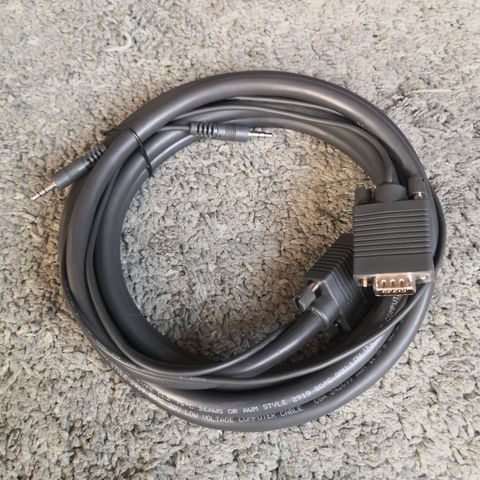 New VGA 3 meters cable  with Audio plug bulid-in