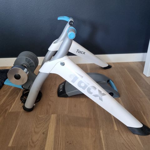 Tacx Flow T2240 Smart Sykkelrulle