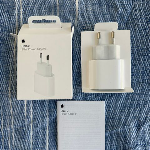 APPLE 20 WATTS / USB-C LADER / ORIGINAL APPLE  / POWER ADAPTER / HURTIGLADER