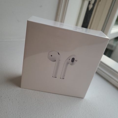 Apple airpods gen 2